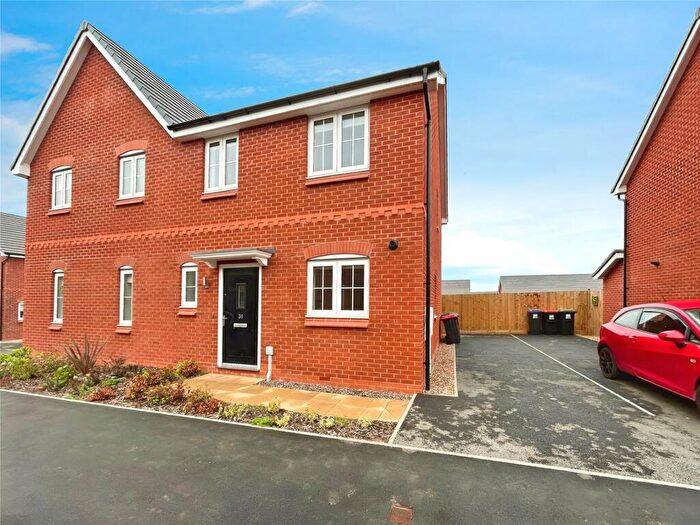 3 Bedroom Semi-Detached House To Rent In Rothwell Close, Sutton-in-Ashfield, Nottinghamshire, NG17