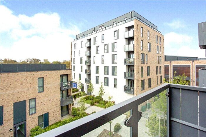 2 Bedroom Apartment For Sale In Witley House, Garfield Road, Addlestone, KT15