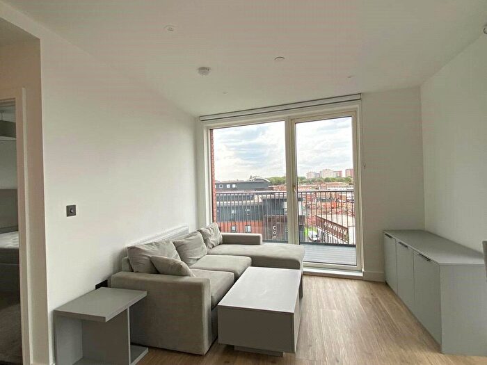 1 Bedroom Apartment To Rent In The Barker, Snow Hill Wharf, Shadwell Street, Birmingham, B4