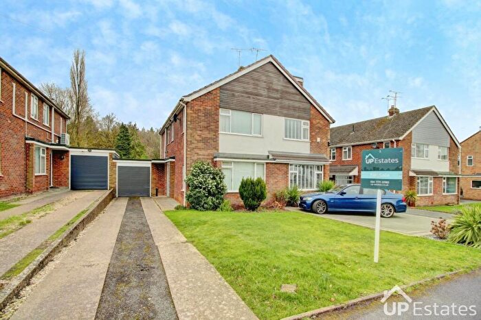 3 Bedroom Semi Detached House For Sale In Court Leet, Binley Woods, Coventry, CV3