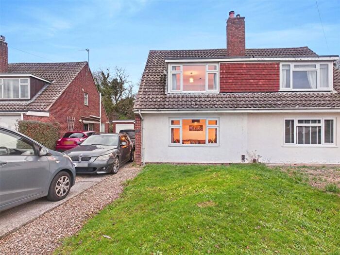 3 Bedroom Semi Detached House For Sale In Gilpin Avenue, Hucclecote, Gloucester, Gloucestershire, GL3