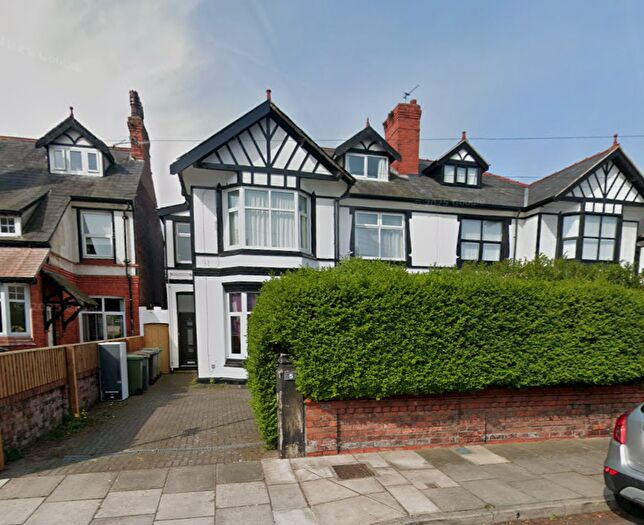4 Bedroom Maisonette To Rent In Stanley Avenue, Wallasey Village, CH45