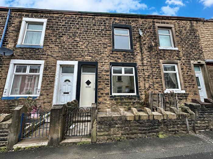 3 Bedroom Terraced House To Rent In Oak Street, Colne, BB8