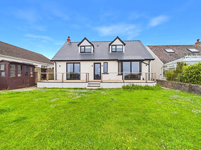 3 Bedroom Detached Bungalow For Sale In Broadfield, Saundersfoot, SA69