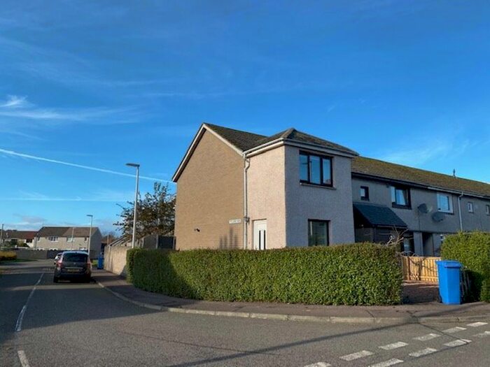 3 Bedroom Detached House To Rent In Pitcairn Park, Leuchars, Fife, KY16