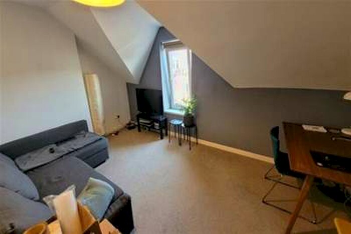 1 Bedroom Flat To Rent In Claude Road, Roath, Cardiff, CF24