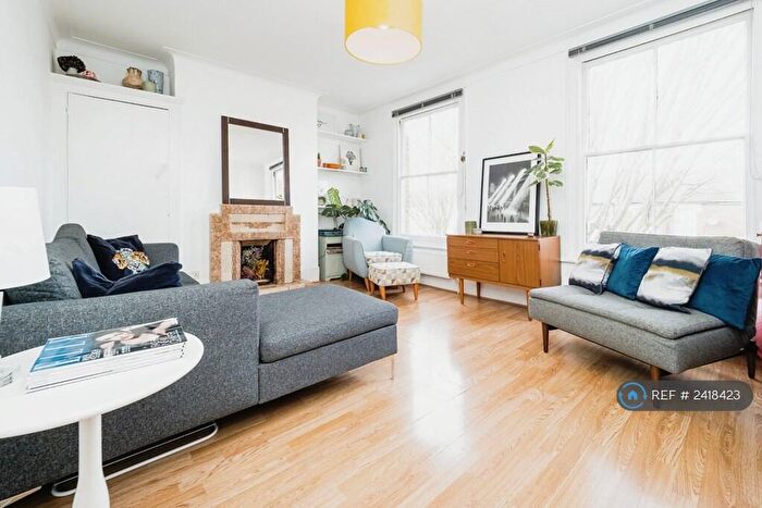 2 Bedroom Flat To Rent In Chestnut Avenue, London, E7