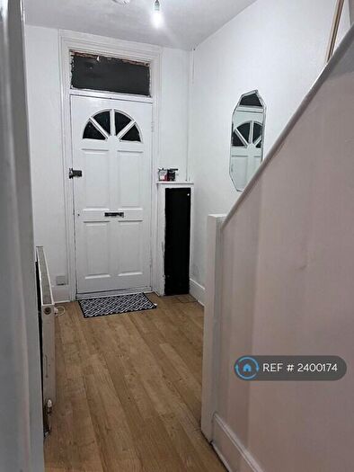 5 Bedroom Terraced House To Rent In Chester Road, Ilford, IG3
