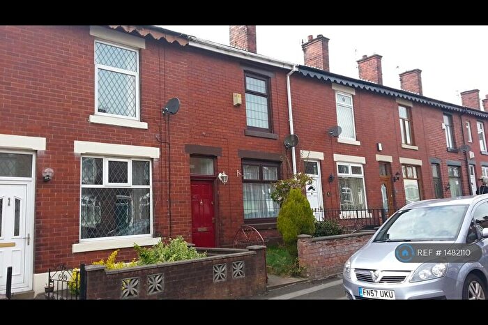2 Bedroom Terraced House To Rent In Grosvenor Street, Manchester, M26
