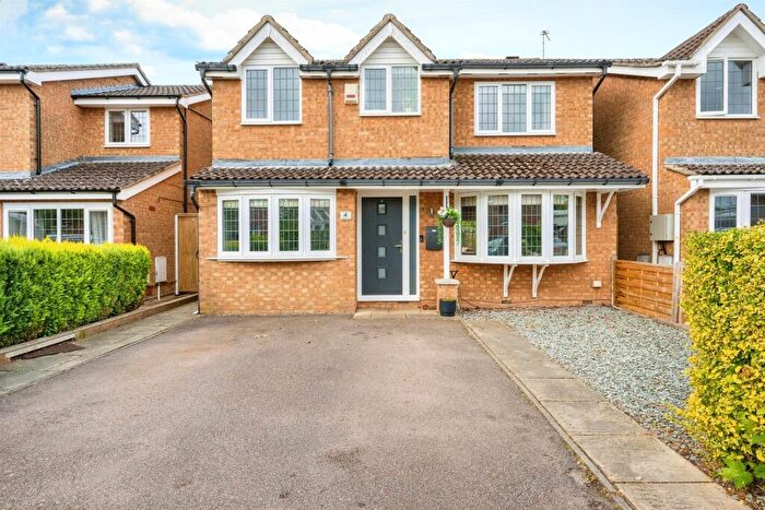4 Bedroom Detached House For Sale In Dean Way, Aston Clinton, Aylesbury, HP22