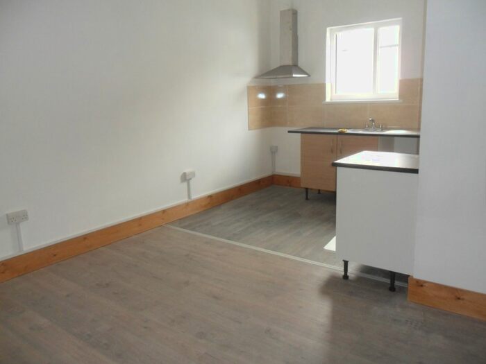 Studio To Rent In Birchfield Road, Aston, Birmingham B19