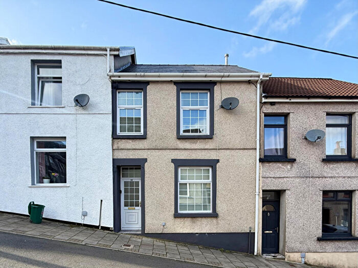 3 Bedroom Terraced House For Sale In Thomas Street, Mountain Ash, Rhondda Cynon Taf, CF45
