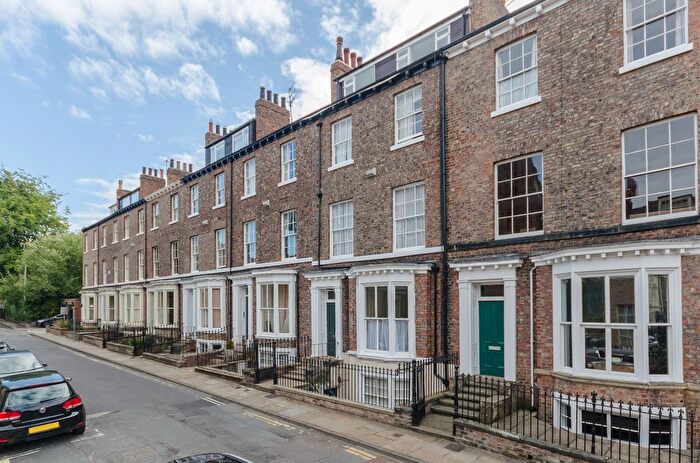 1 Bedroom Flat To Rent In St. Marys, Bootham, York, YO30