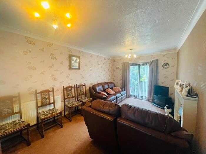 2 Bedroom Semi-Detached House For Sale In Clarkes Lane, West Bromwich, B71