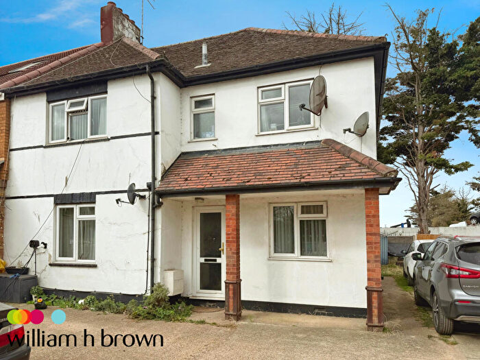 1 Bedroom Flat To Rent In Wennington Road, Wennington, Rainham, RM13