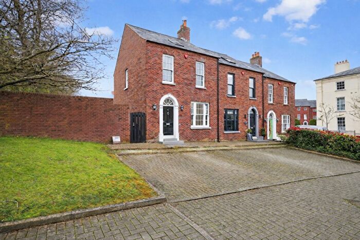 4 Bedroom Town House For Sale In Kilwarlin Avenue, Hillsborough, BT26