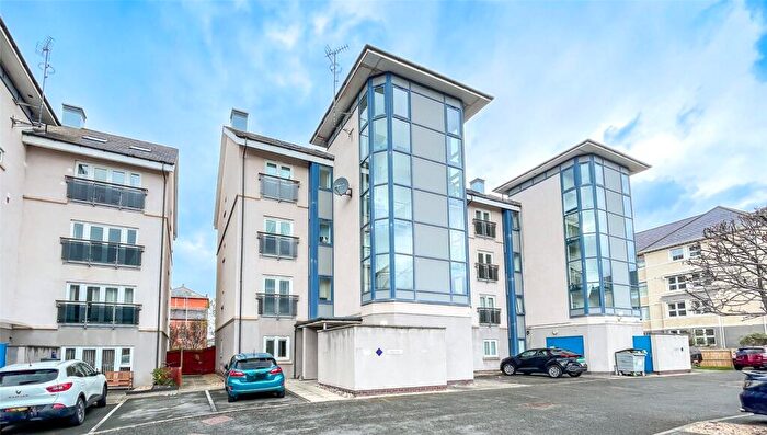 2 Bedroom Apartment For Sale In Mostyn Broadway, Llandudno, Conwy, LL30