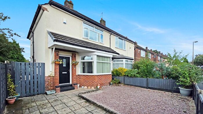 2 Bedroom Semi-Detached House For Sale In Douglas Street, Swinton, M27