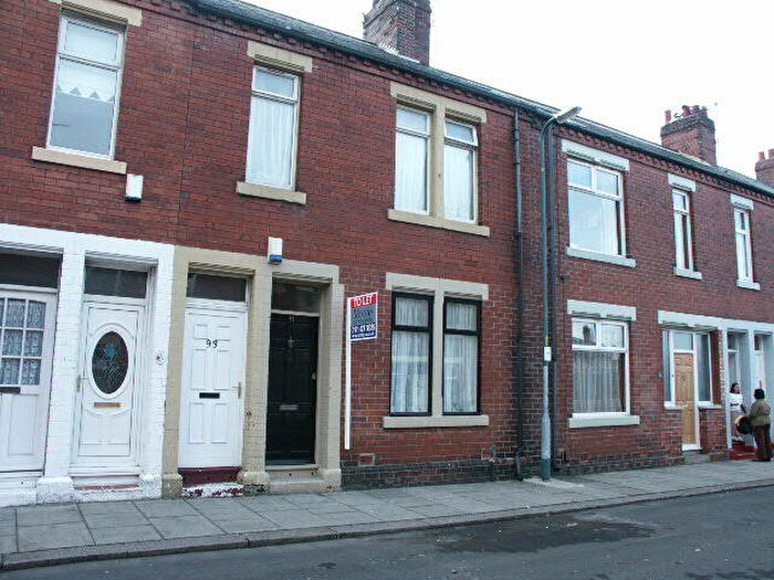 2 Bedroom Flat To Rent In South Shields, NE33