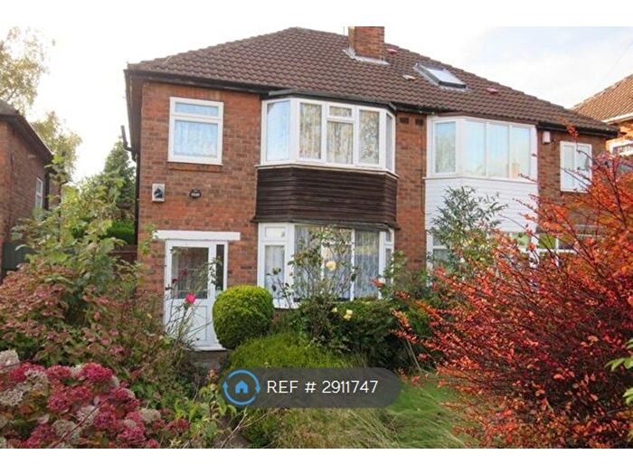 3 Bedroom Semi-Detached House To Rent In Plants Brook Road, Sutton Coldfield, B76