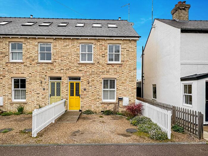 3 Bedroom End Of Terrace House To Rent In Brookfield Road, Sawston, Cambridge, CB22