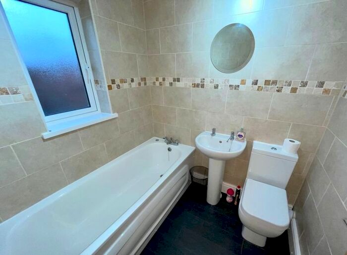 2 Bedroom End Of Terrace House To Rent In Sgubor Goch, Llanharry, CF72