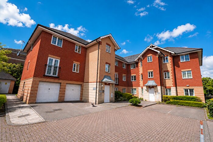 Flat To Rent In Seager Drive, Cardiff, CF11