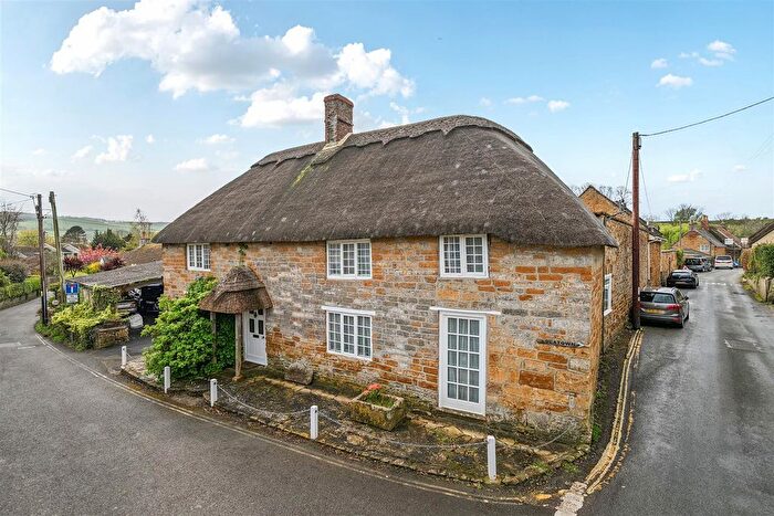 3 Bedroom Property For Sale In Duck Street, Chideock, Bridport, DT6