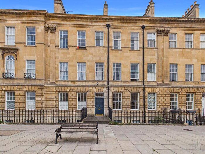 3 Bedroom Apartment For Sale In Great Pulteney Street, Bath, BA2
