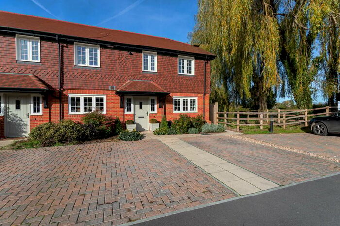 3 Bedroom Terraced House To Rent In Jolly Miller Cottages, North Warnborough, Hook, RG29