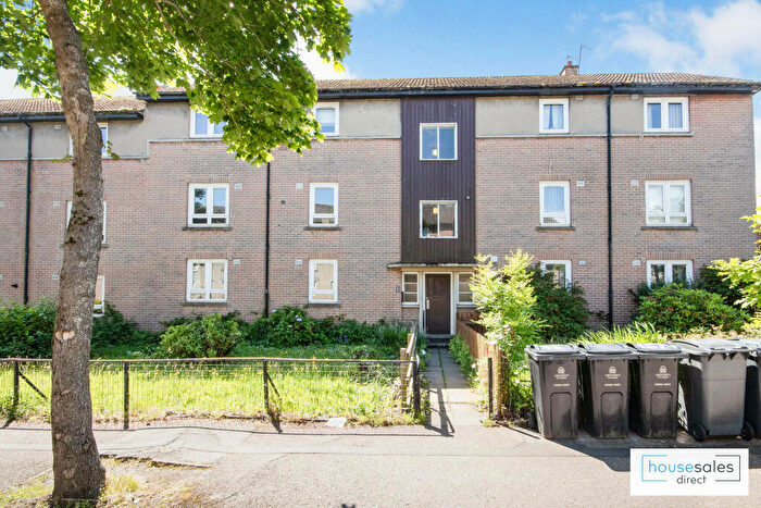2 Bedroom Apartment For Sale In Gairsay Road, Aberdeen, AB15