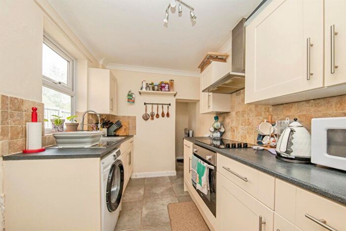 2 Bedroom Terraced House For Sale In Schreiber Road, Ipswich, IP4