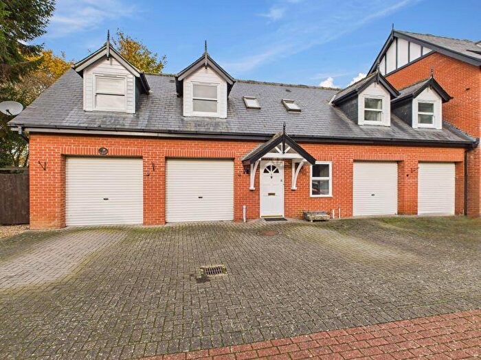 2 Bedroom Apartment For Sale In Came Court, Woodhall Spa, LN10