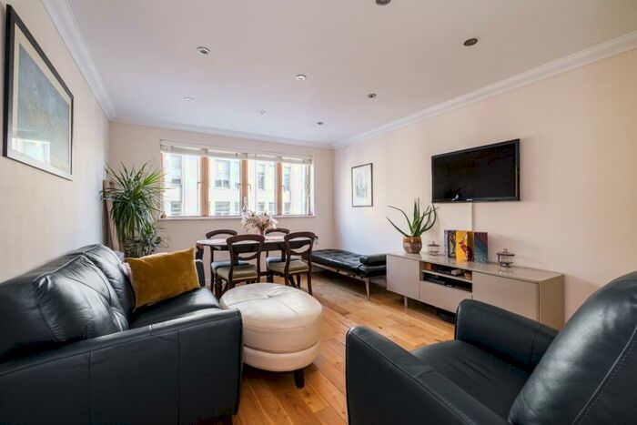 2 Bedroom Flat To Rent In Folgate Street London, E1