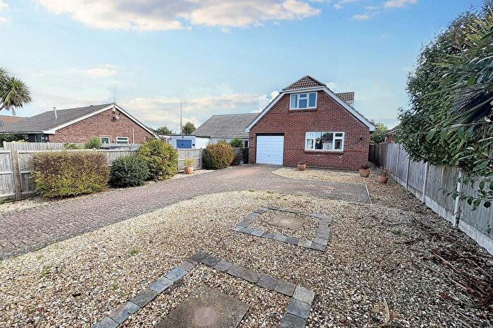 3 Bedroom Detached House For Sale In Wool, BH20