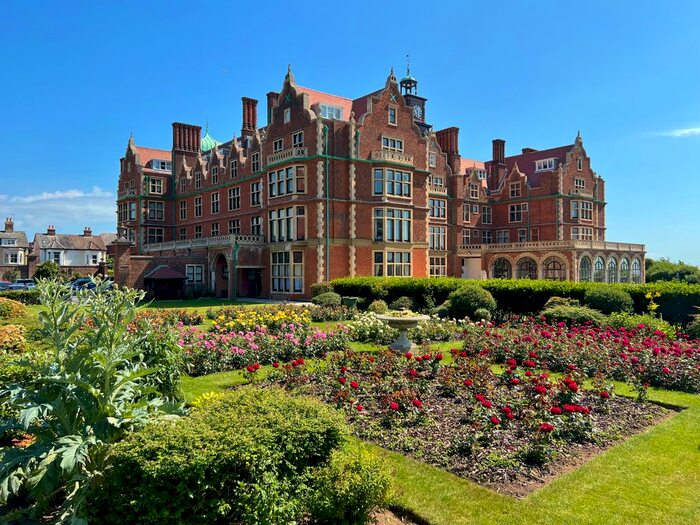 2 Bedroom Flat For Sale In Harvest House, Felixstowe, IP11