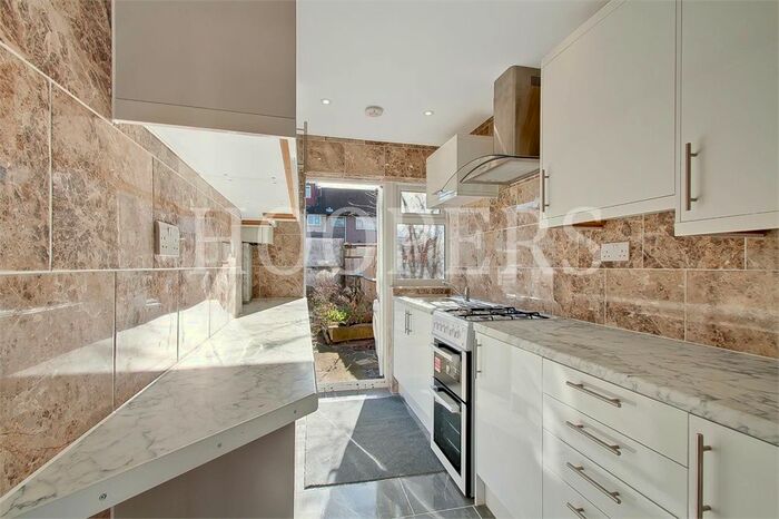 3 Bedroom Terraced House To Rent In North Circular Road, London NW2