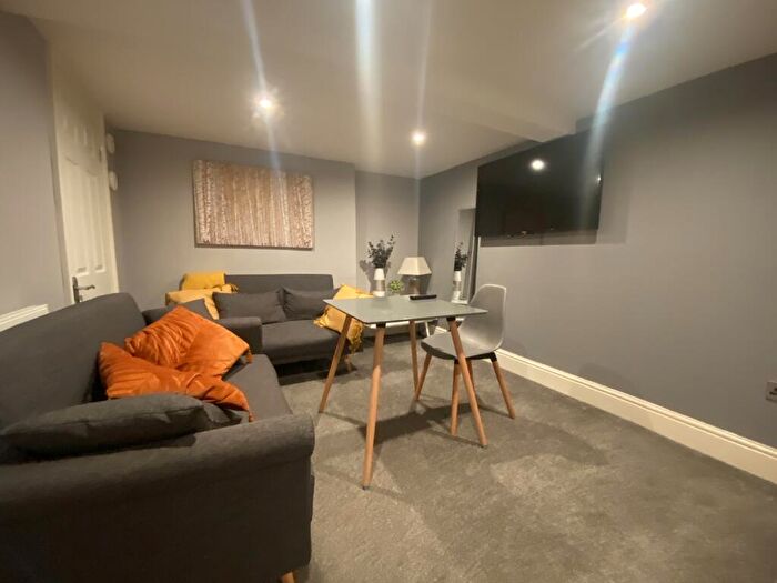 1 Bedroom House To Rent In Alberta Terrace (Ro), Sherwood Rise, Nottingham, Nottinghamshire, NG7