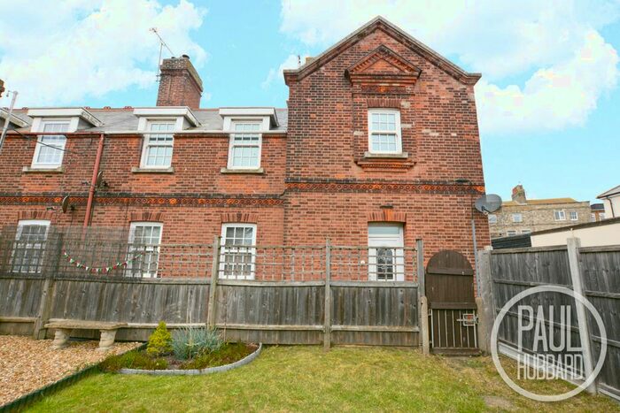 3 Bedroom Cottage To Rent In Gordon Road, Lowestoft, NR32
