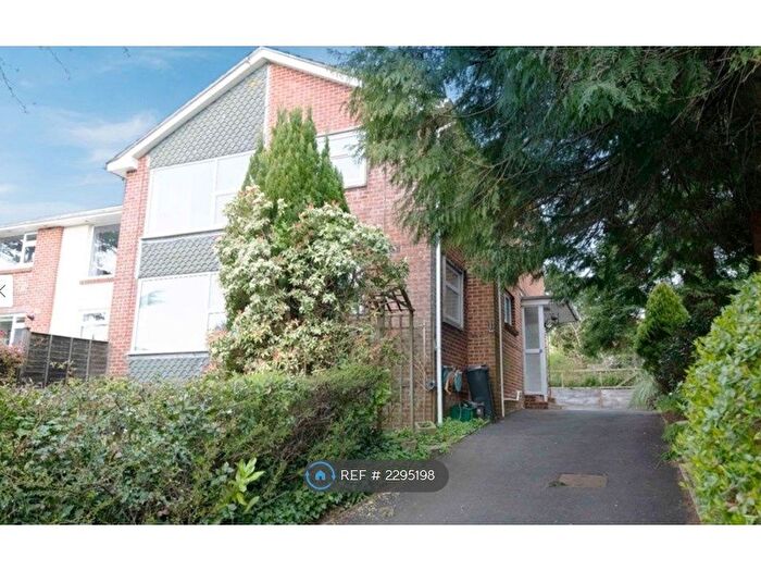 2 Bedroom Flat To Rent In Cuthburga Road, Wimborne, BH21