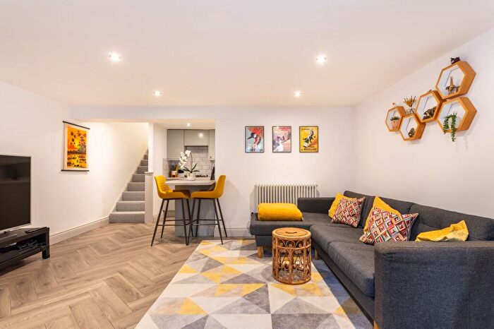 1 Bedroom Flat For Sale In Ditchling Rise, Brighton, BN1