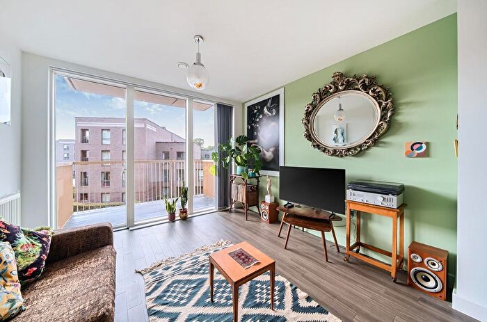 1 Bedroom Flat For Sale In Dixie Court, Adenmore Road, London, SE6