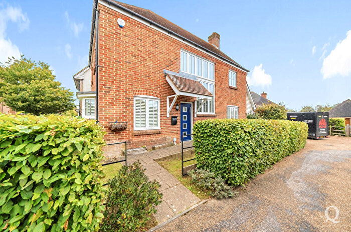 4 Bedroom Semi-Detached House For Sale In St. Pauls Court, Lynsted, Sittingbourne, Kent, ME9