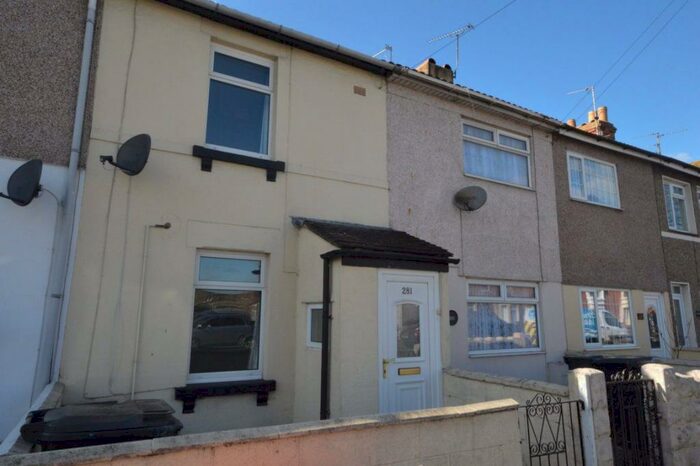 2 Bedroom House To Rent In Cheney Manor Road, Cheney Manor, SN2