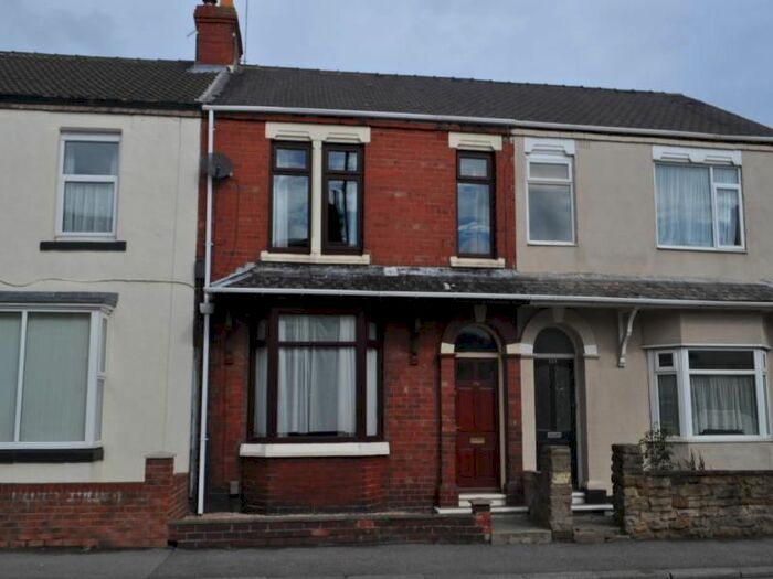 2 Bedroom Flat To Rent In Westgate, Guisborough, Cleveland, TS14