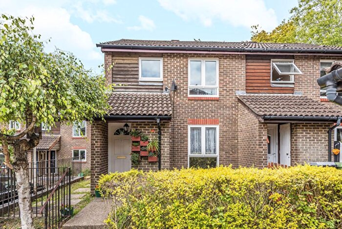3 Bedroom Terraced House To Rent In Fallow Field, Winchester, SO22