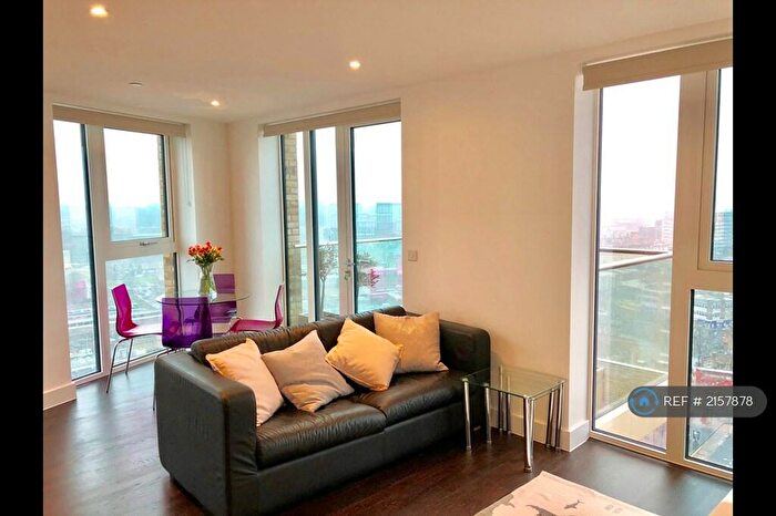 1 Bedroom Flat To Rent In Duncombe House, London, SE18