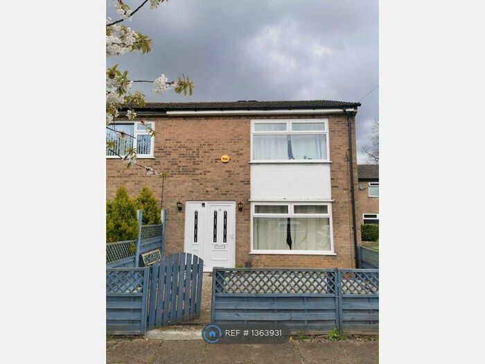 2 Bedroom End Of Terrace House To Rent In Ashbourne Crescent, Sale, M33