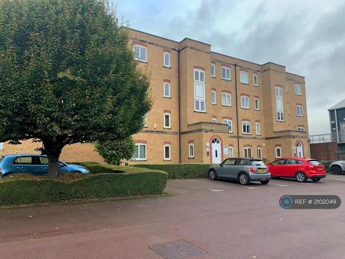 1 Bedroom Flat To Rent In Ferguson Close, London, E14