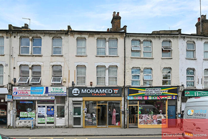 4 Bedroom Flat For Sale In High Street, Harlesden, NW10